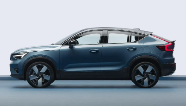 新車車內(nèi)有異味是怎么回事？新車需要除甲醛嗎？